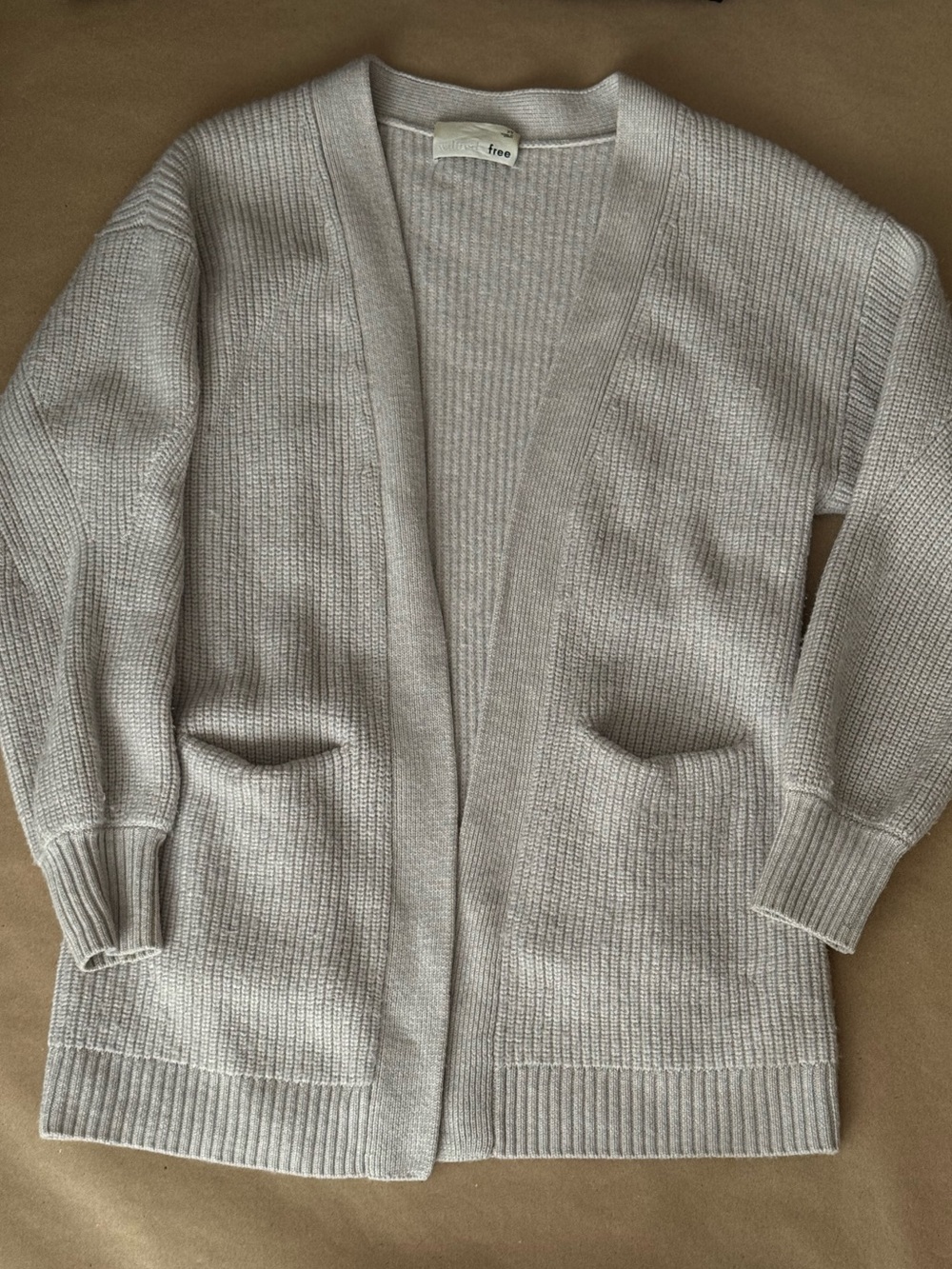 Aritzia Wilfred Free Soft Light Gray Ribbed Open Cardigan 100% Merino Wool